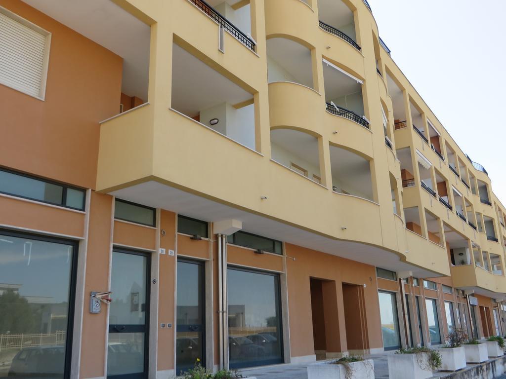 La Dimora Di Paola Apartment Lecce Cameră foto
